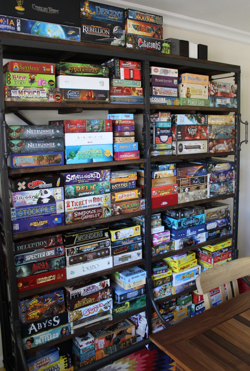 board_game_shelf_shelves_card_analoggames_analog_games_06 Analog Games
